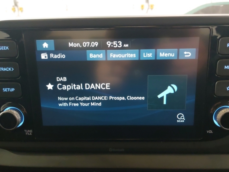Hyundai I20 Premium Blue #11