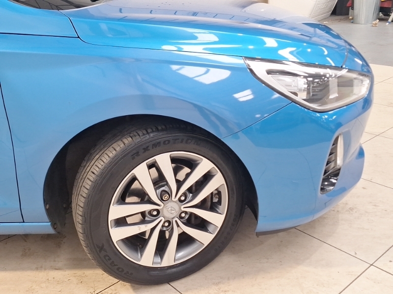 Hyundai I30 Premium Red #20