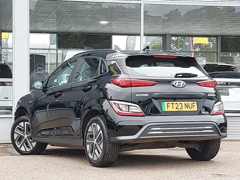 Hyundai Kona 100Kw Se Connect 39Kwh Black #2