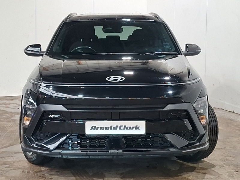 Hyundai Kona Hatchback White #14