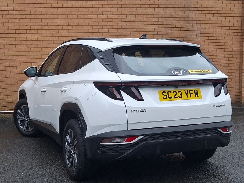 Hyundai Tucson 1.6 Tgdi Se Connect 2Wd White #2