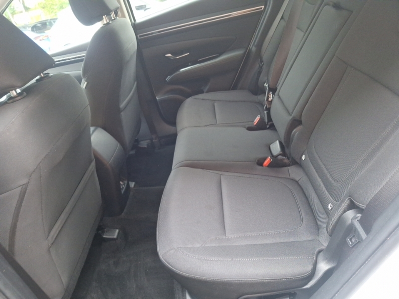 Hyundai Tucson 1.6 Tgdi Se Connect 2Wd White #6