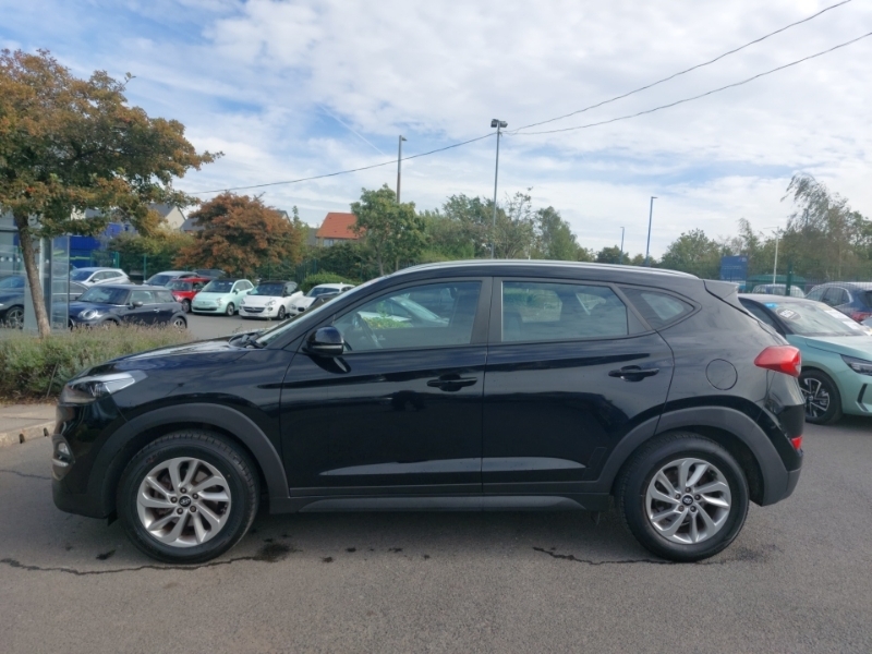 Hyundai Tucson 1.7 Crdi Blue Drive Se Nav 2Wd Dct Black #4