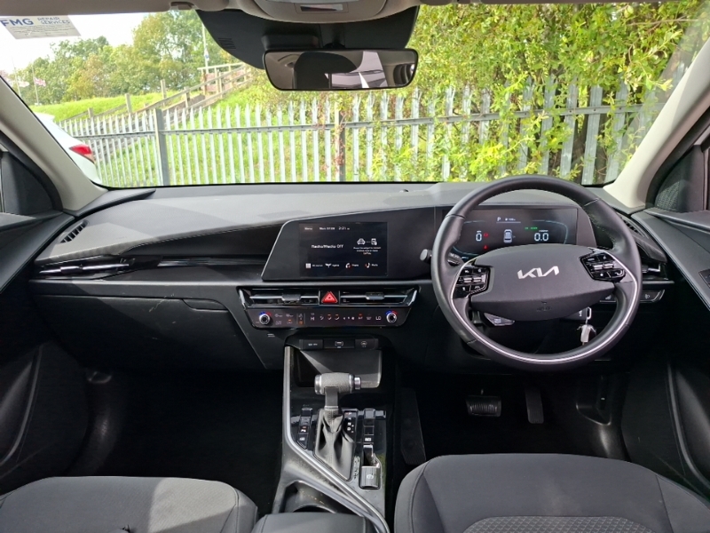 Kia Niro 1.6 Gdi Hybrid 2 Dct White #3