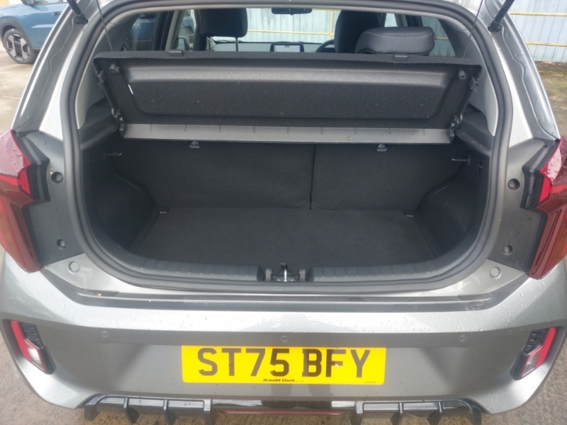 Kia Picanto 1.0 Pure White #18
