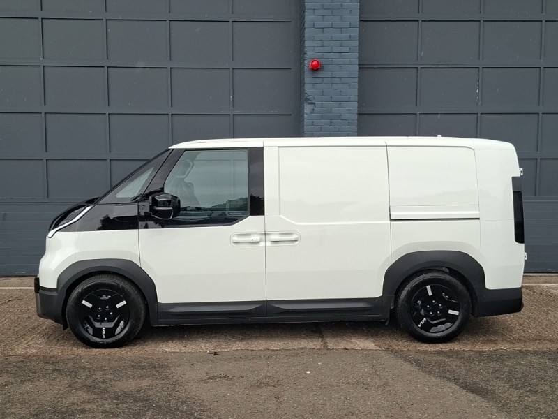 Kia PV5 120Kw Essential Long Range 71Kwh H1 Van White #4