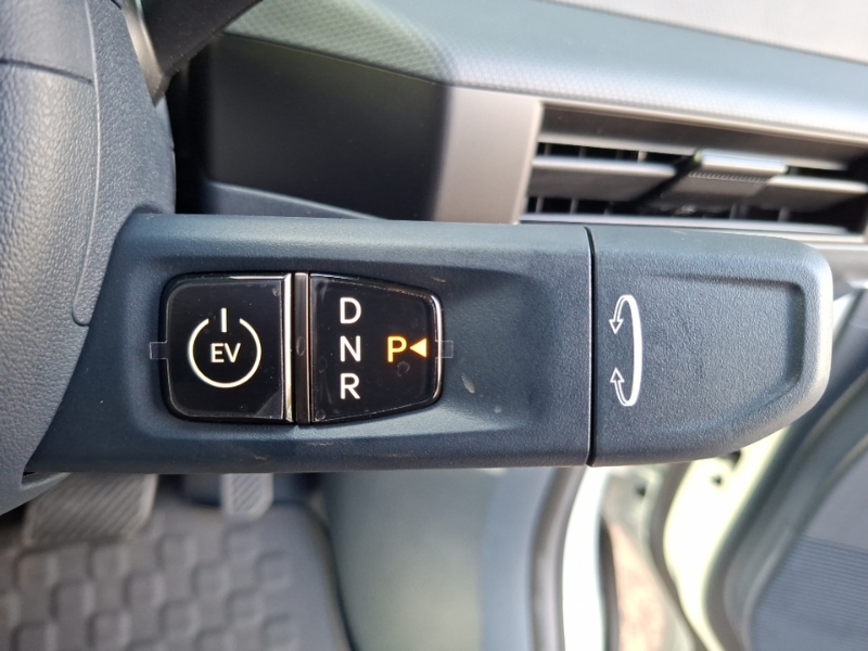 Kia PV5 Long Range 71.2Kwh Plus Passenger Mpv Green #14