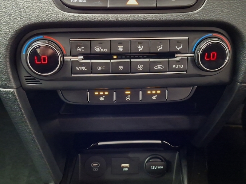 Kia Xceed 1.0T Pure Dct Demonstrator Silver #16