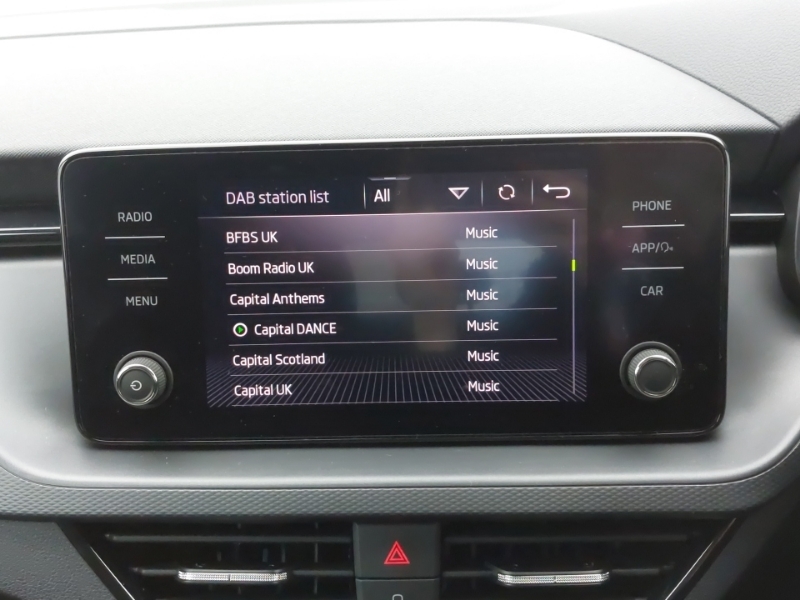 Skoda Scala 1.0 Tsi 110 Se Technology Silver #11