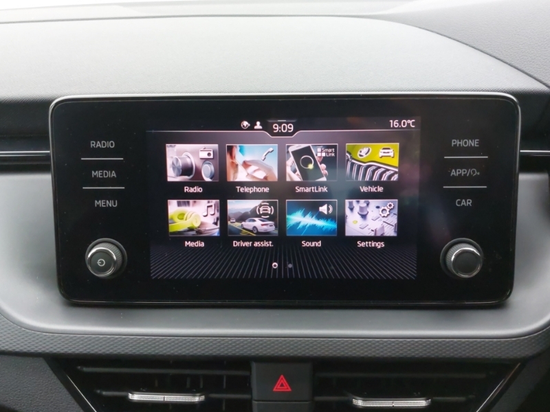 Skoda Scala 1.0 Tsi 110 Se Technology Silver #10