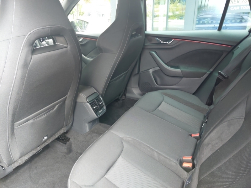 Skoda Kamiq 1.0 Tsi Design Edition Grey #6