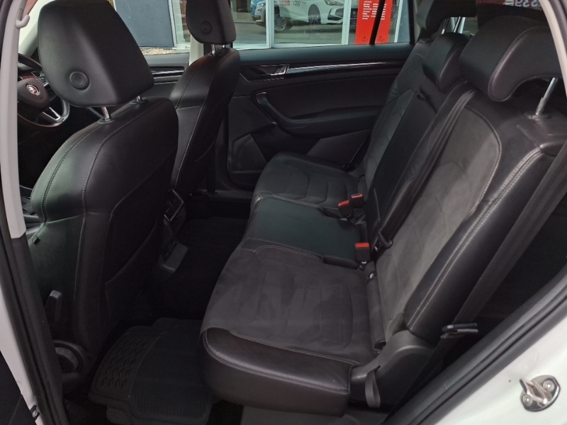 Skoda Kodiaq 1.5 Tsi Se L 4X4 Dsg 7 Seat White #6
