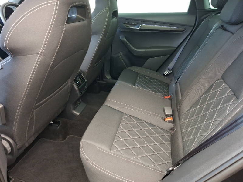 Skoda Karoq 1.5 Tsi Sportline Edition Dsg Black #5