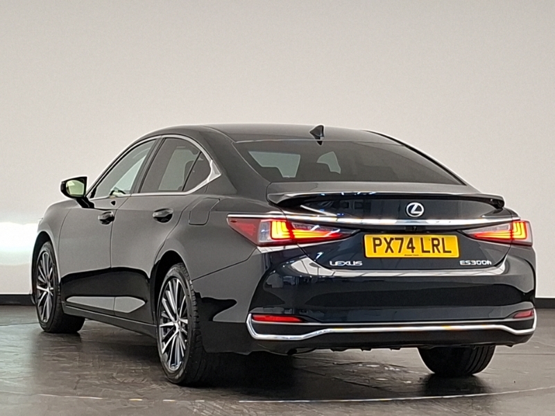 Lexus ES 300H 2.5 Cvt Premium Edition Black #2