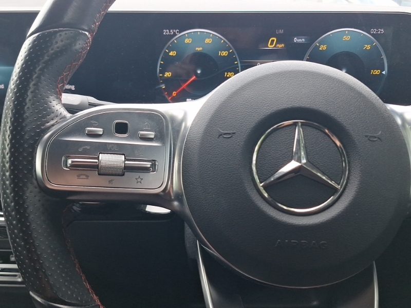 Mercedes-Benz EQA Amg Line Black #12