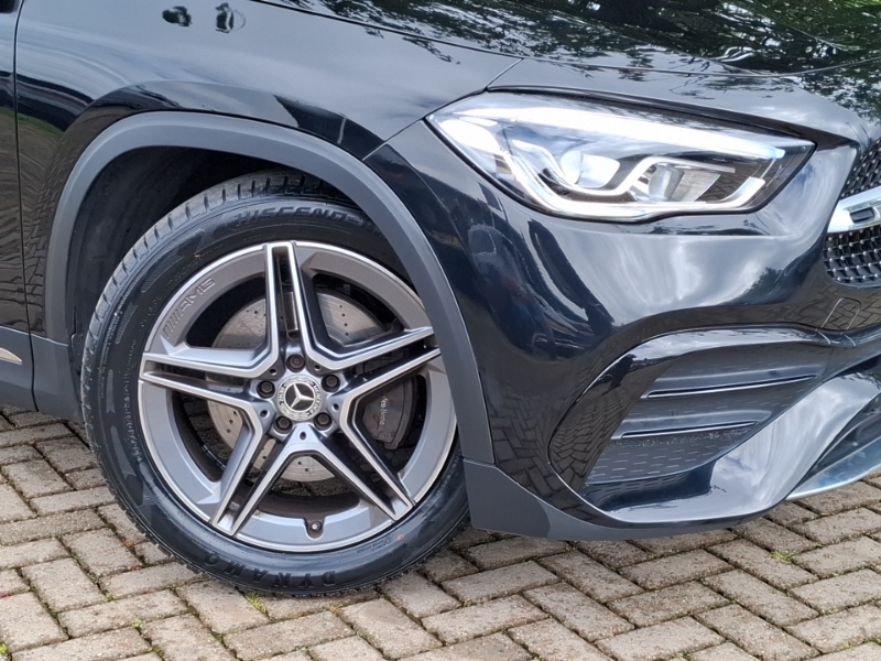 Mercedes-Benz GLA Class Suv Black #19