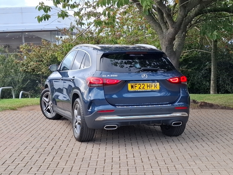 Mercedes-Benz GLA Class Gla 200 Amg Line Executive WF22HFR Blue #2