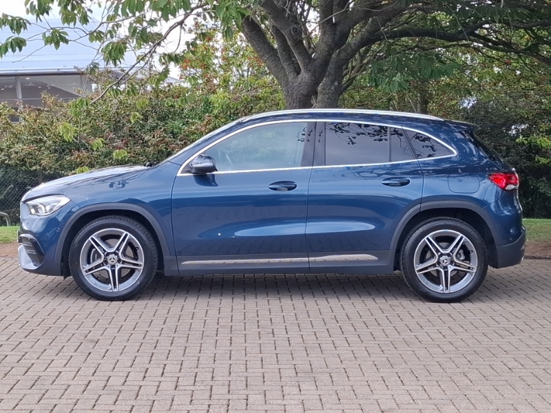 Mercedes-Benz GLA Class Gla 200 Amg Line Executive WF22HFR Blue #4