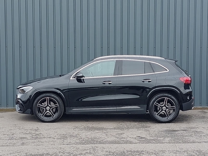 Mercedes-Benz GLA Class Gla 200 Amg Line Executive BD75VPK Black #4