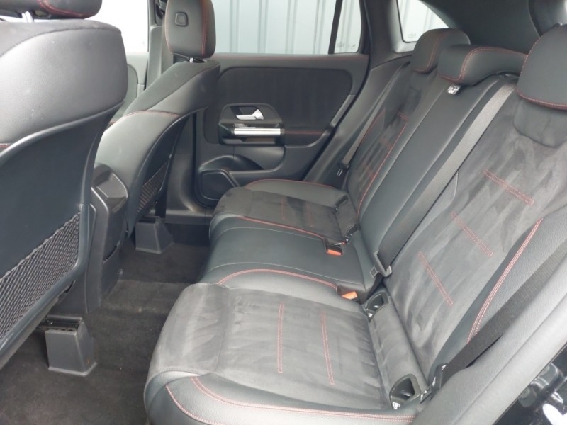 Mercedes-Benz GLA Class Gla 200 Amg Line Executive BD75VPK Black #6