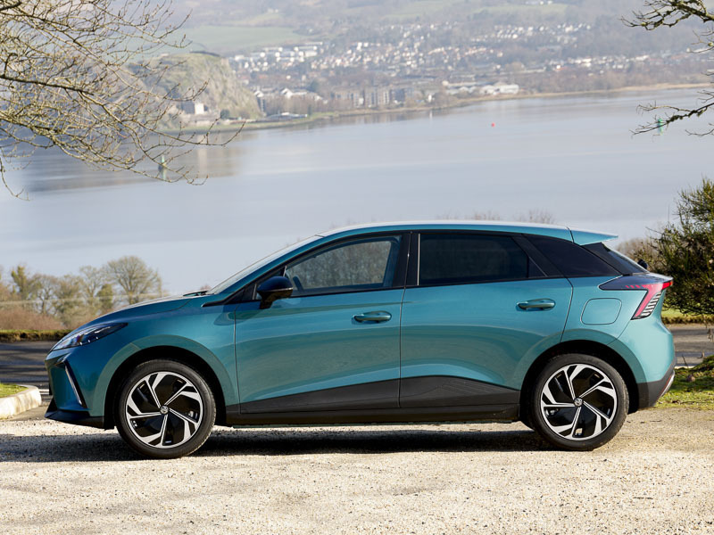 MG MG4 170Kw Premium Long Range 64Kwh Green #5