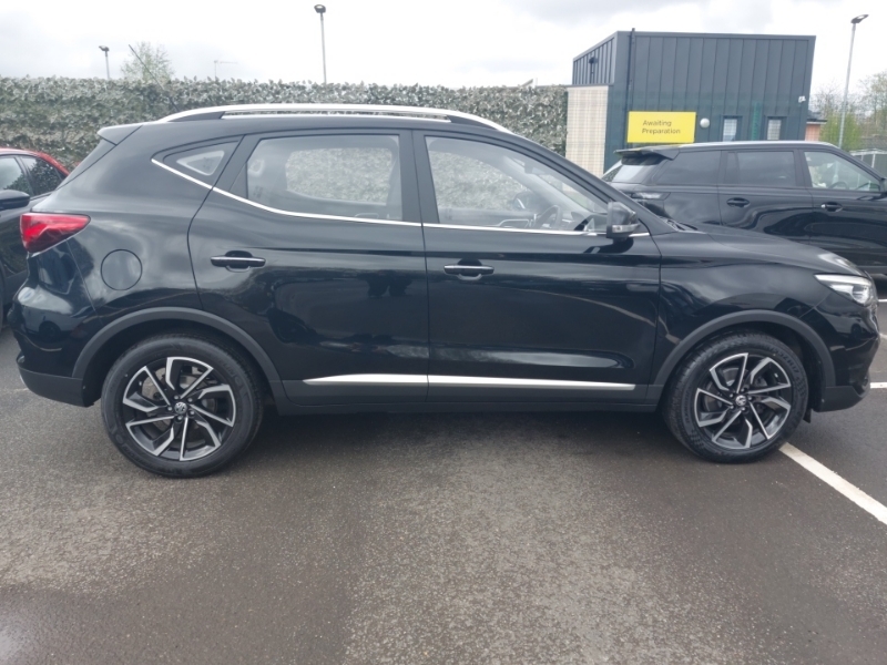 MG ZS 1.5 Vti-tech Exclusive Black #4