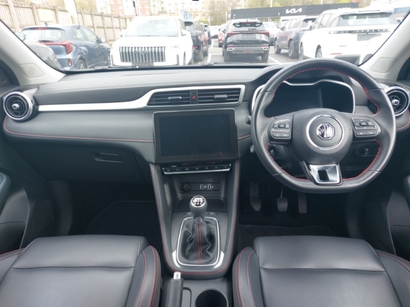 MG ZS 1.5 Vti-tech Exclusive Black #3