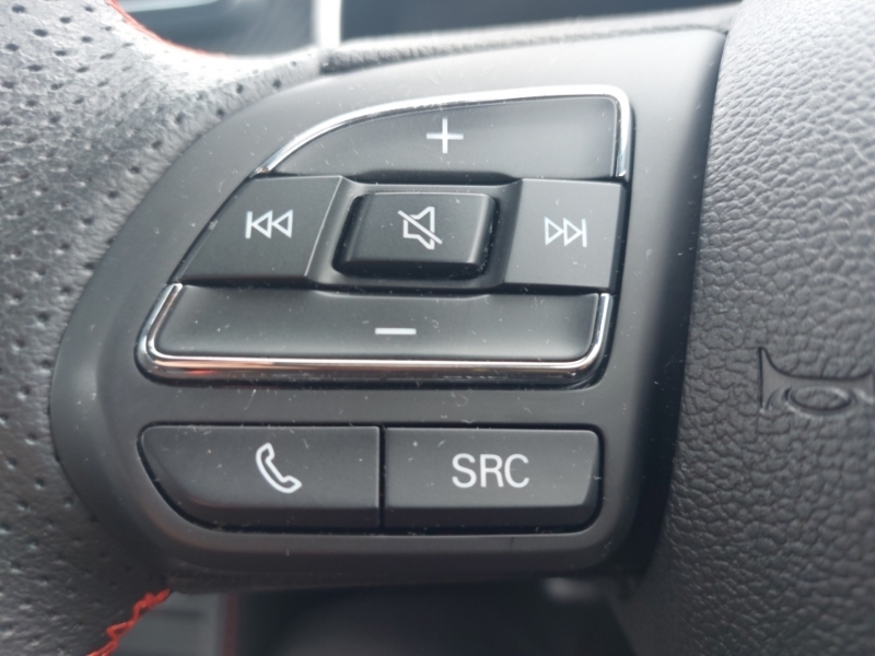 MG ZS Hat 1.0 Gdi Exclusive Silver #12