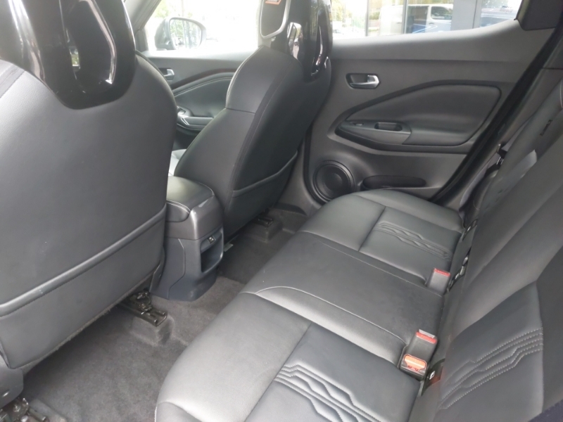 Nissan Juke 1.0 Dig-t 114 Tekna Red #6