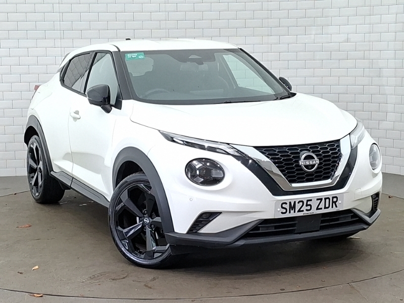 Nissan Juke Dig-t Acenta Premium Black #1