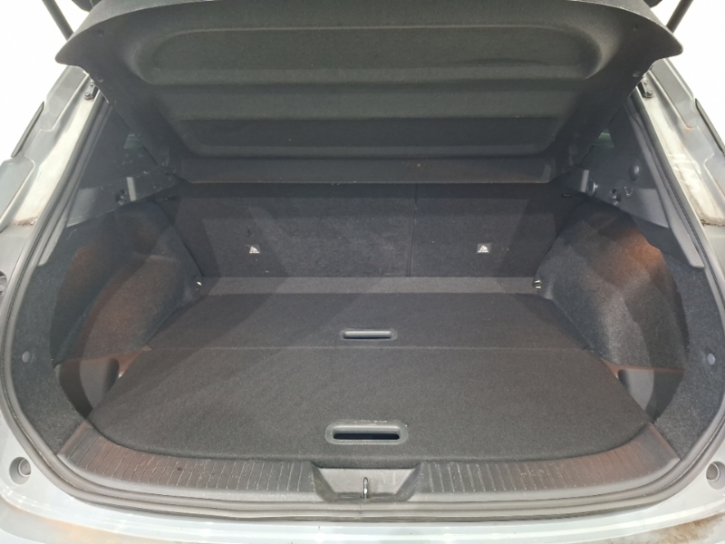 Nissan Qashqai Acenta Premium Red #18