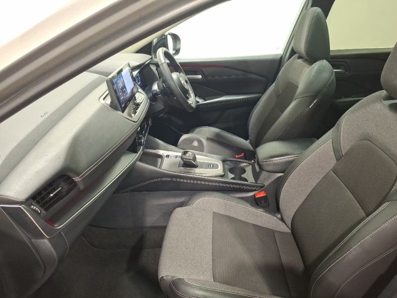Nissan Qashqai 1.3 Dig-t Mh 158 N-connecta Glass Rf Xtronic Silver #5