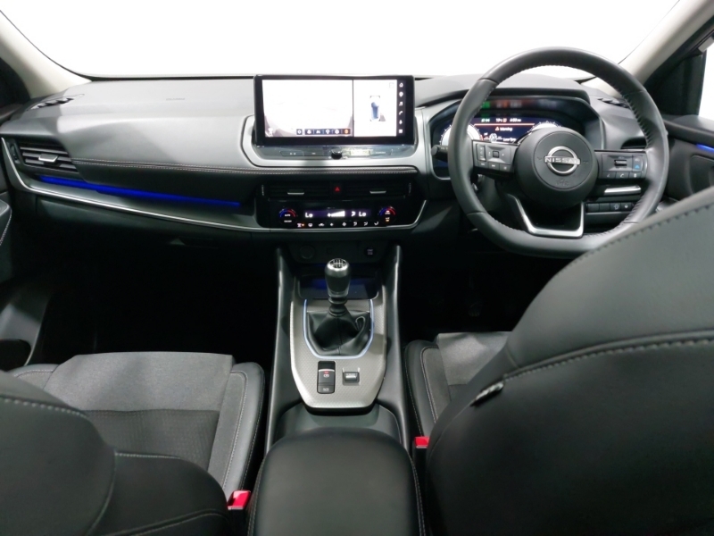 Nissan Qashqai 1.3 Dig-t Mh N-connecta Black #3