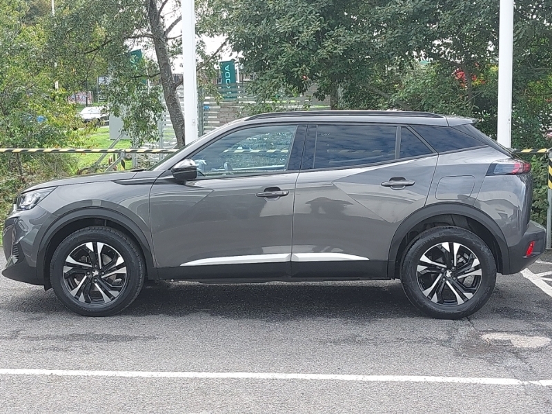 Peugeot 2008 1.2 Puretech Allure Premium Grey #4