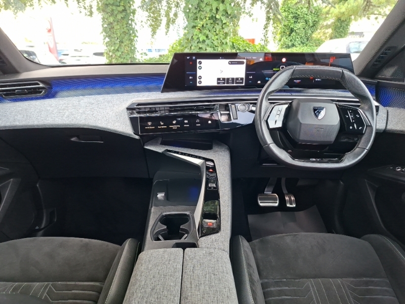 Peugeot 3008 157Kw Gt 73Kwh White #3