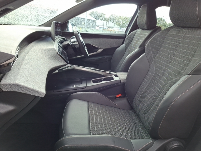 Peugeot 3008 157Kw Allure 73Kwh Blue #5