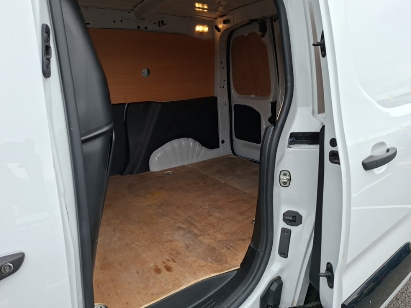 Peugeot Partner 1.5 Bluehdi 100 Professional Van White #6
