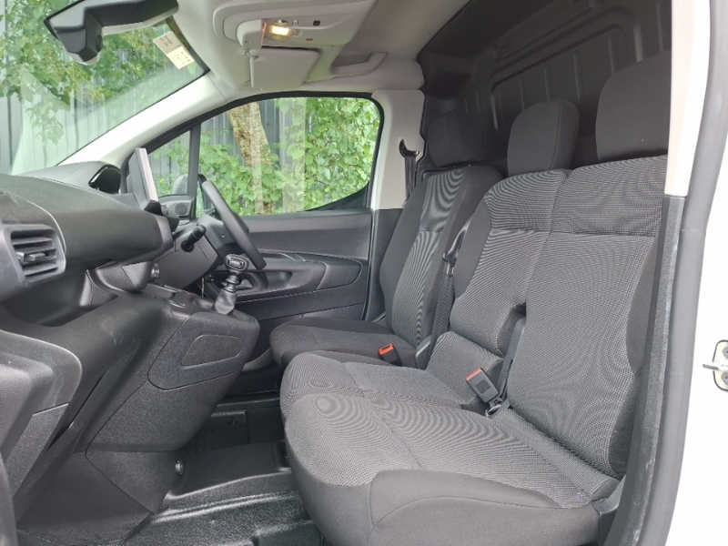 Peugeot Partner 1.5 Bluehdi 100 Professional Van White #5