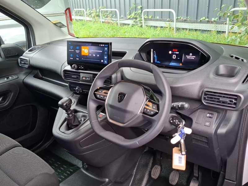 Peugeot Partner 1.5 Bluehdi 100 Professional Van White #3