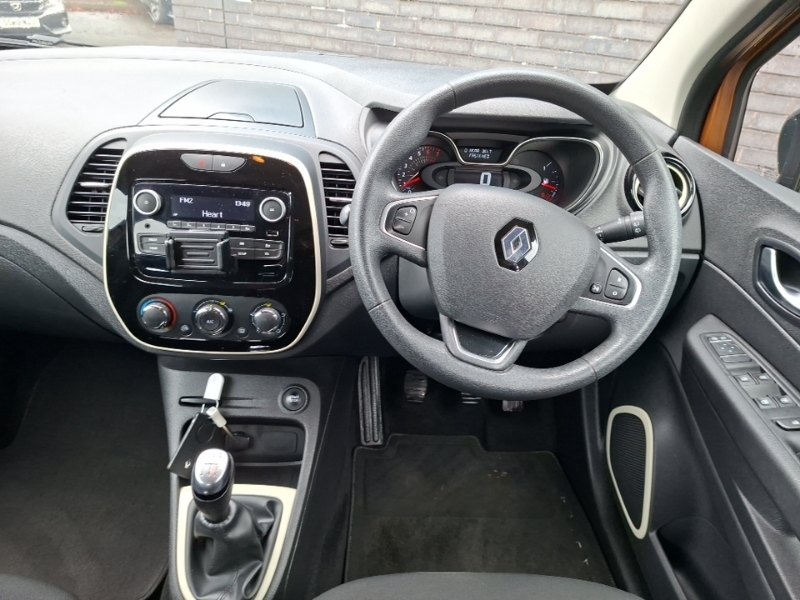 Renault Captur 0.9 Tce 90 Gt Line Hatchback Silver #8