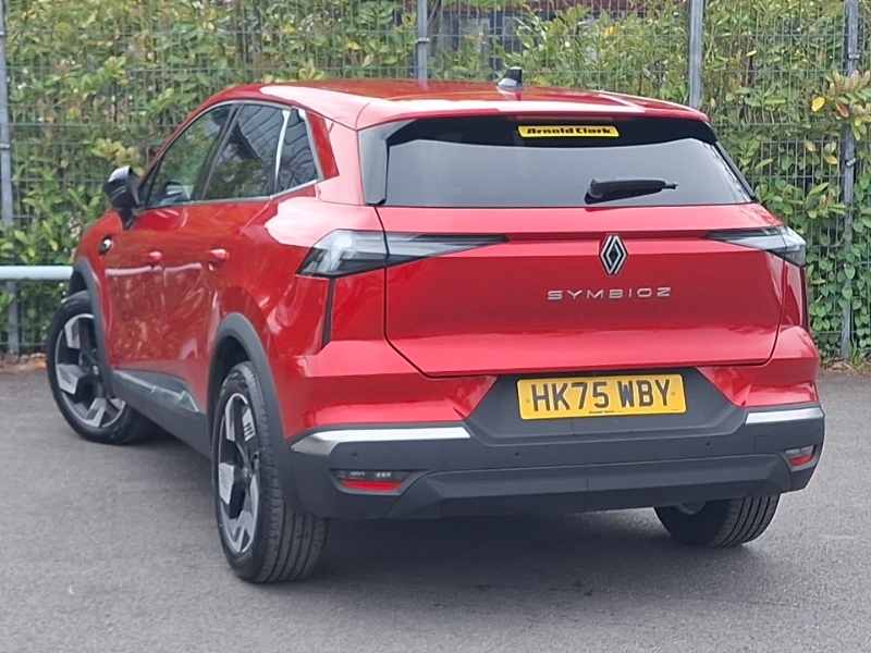 Renault Symbioz 1.3 Tce 140 Techno Red #2