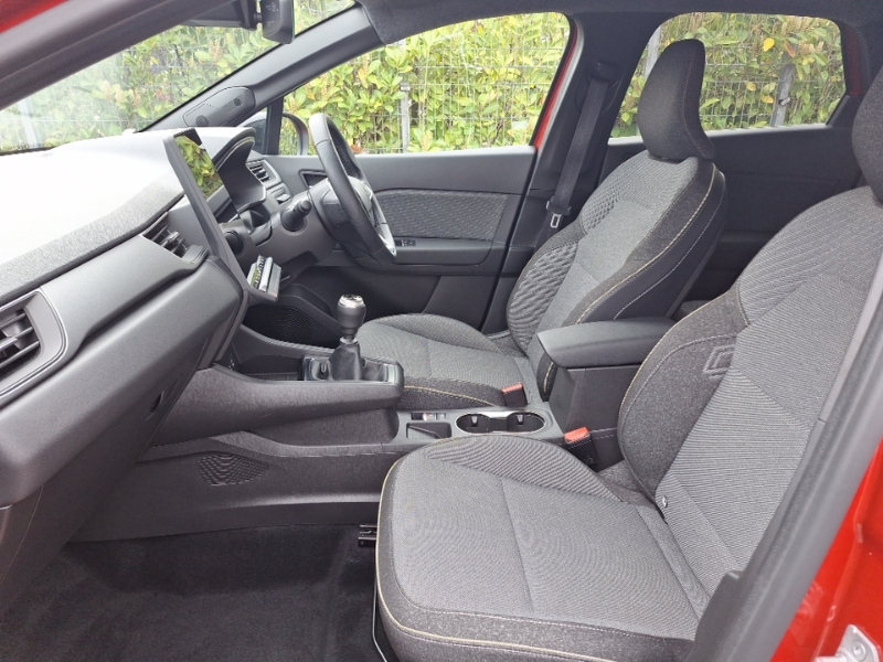 Renault Symbioz 1.3 Tce 140 Techno Red #5