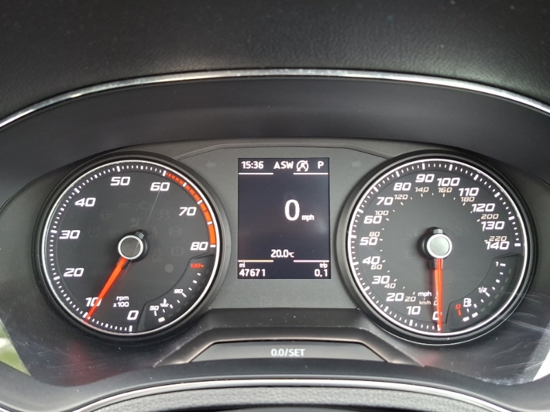 Seat Arona Tdi Se Technology Lux Red #15