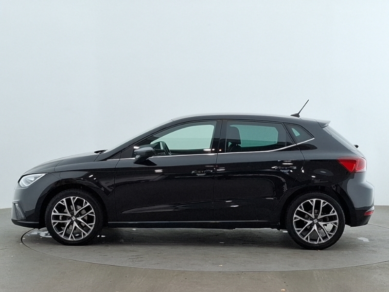 Seat Ibiza 1.0 Tsi 115 Xcellence Dsg Black #4