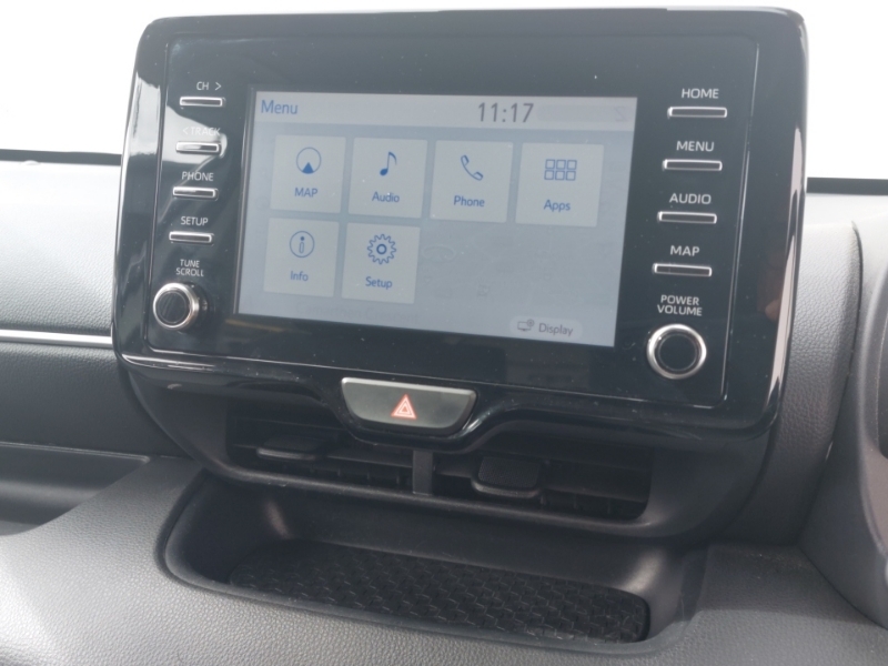 Toyota Yaris Excel #17