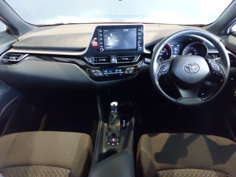 Toyota C-Hr 1.8 Hybrid Icon Cvt Red #3