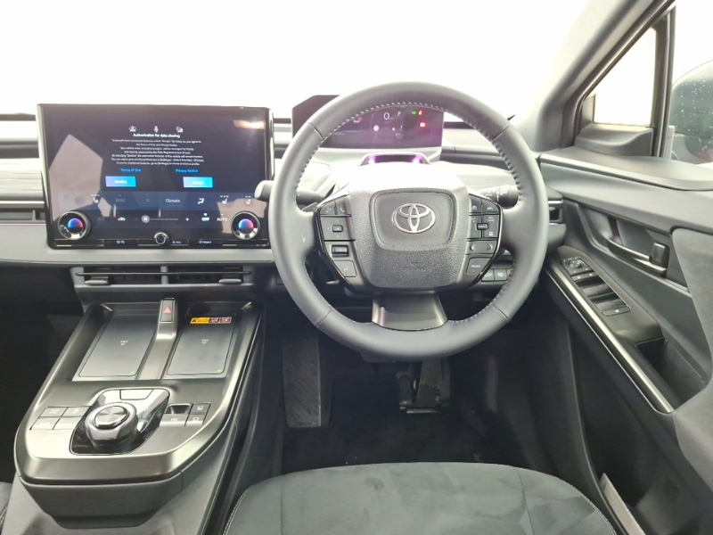 Toyota C-Hr Excel White #8