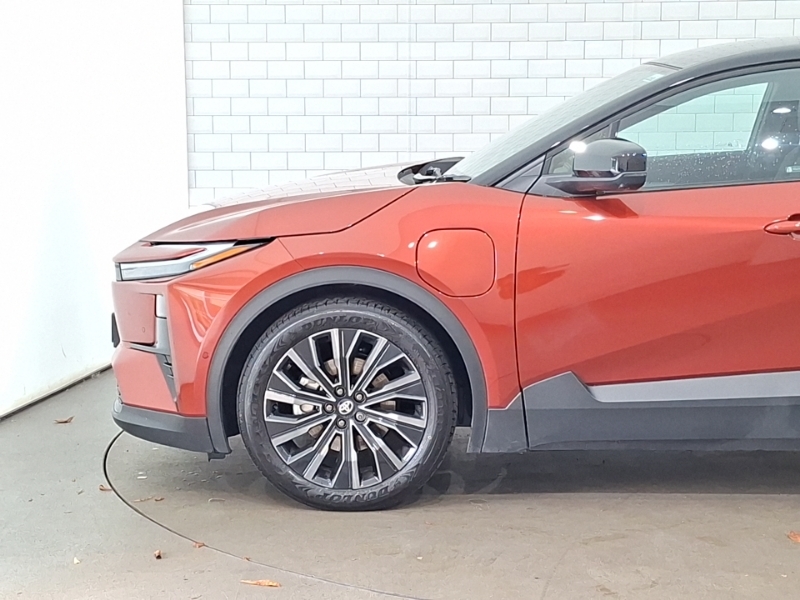Toyota C-Hr Excel White #19
