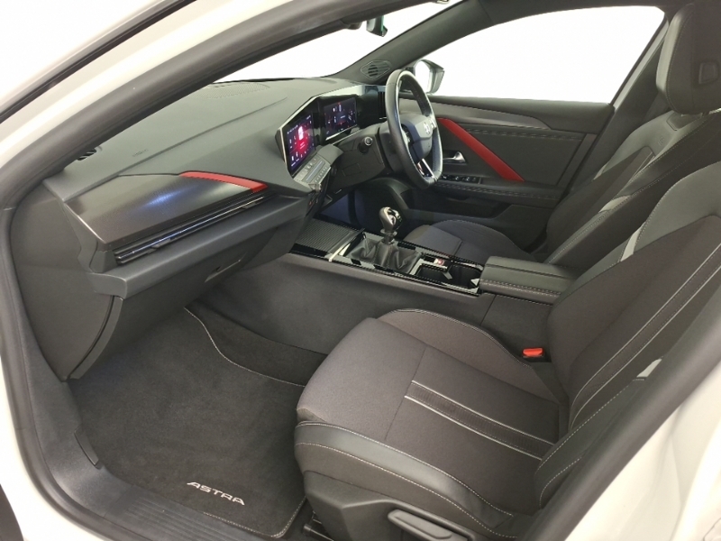 Vauxhall Astra Estate Silver #7