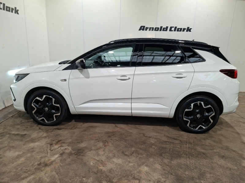 Vauxhall Grandland 1.2 Turbo Ultimate White #4
